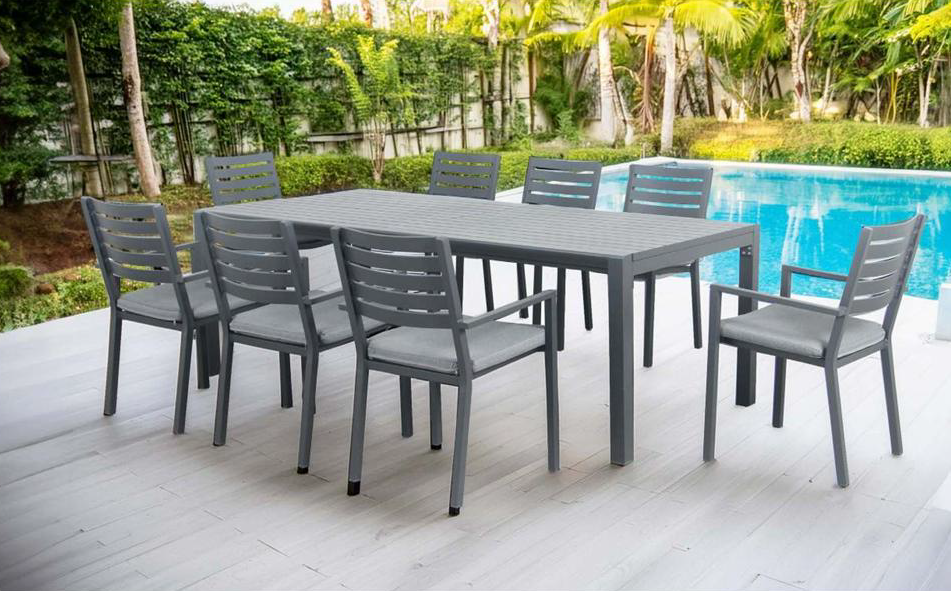Matzo Outdoor Dining Table